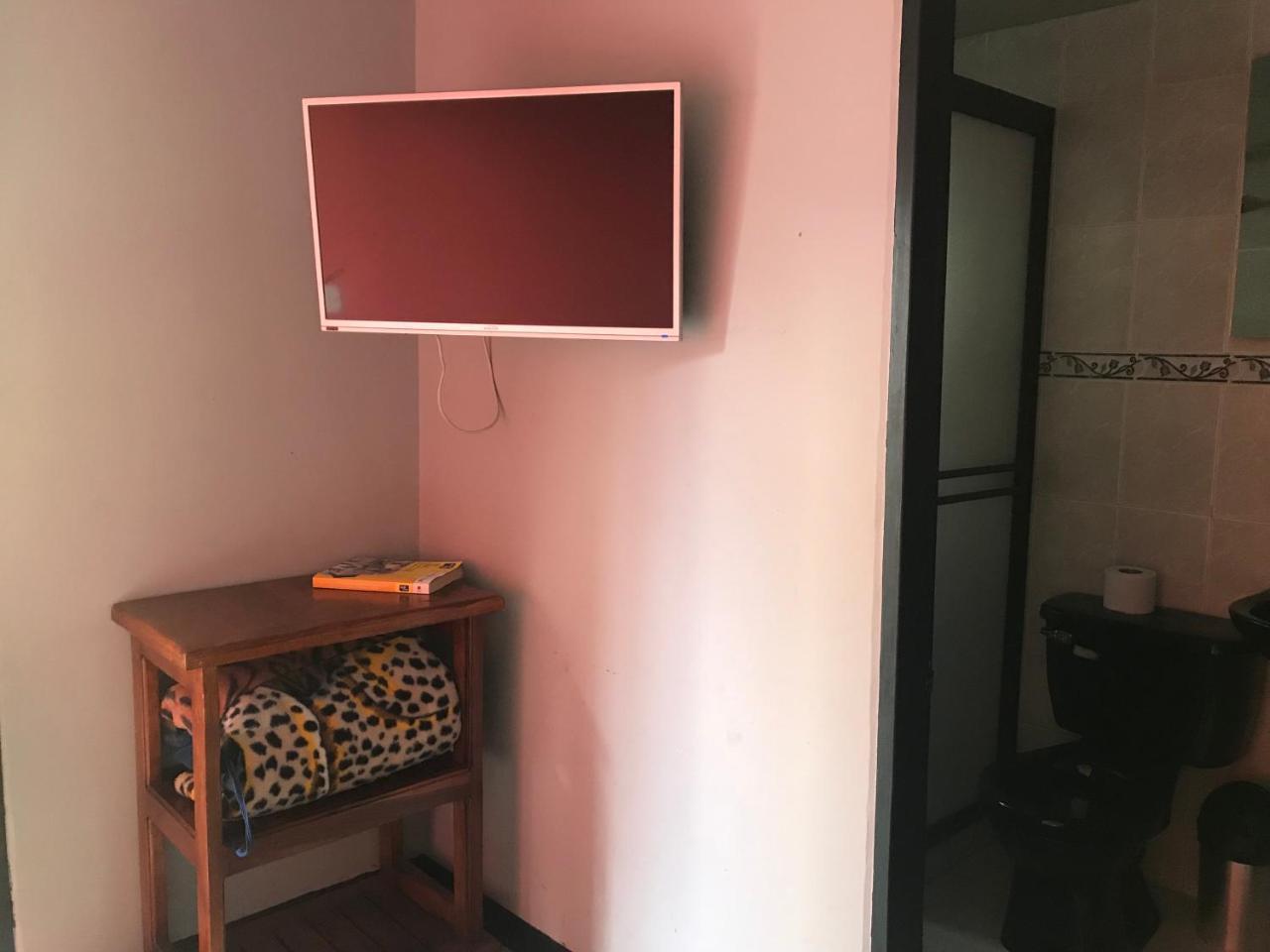 Hotel Calipso Marinilla Dış mekan fotoğraf